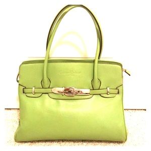 EUC Candace Christian green shoulder bag/t…